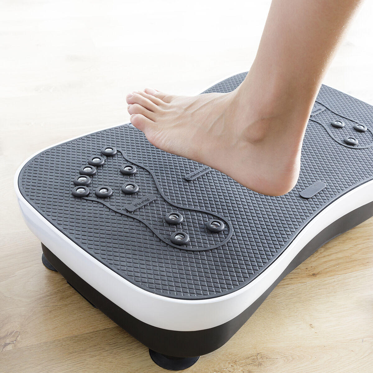 Plataforma Vibratoria de Entrenamiento con Bandas Elásticas
