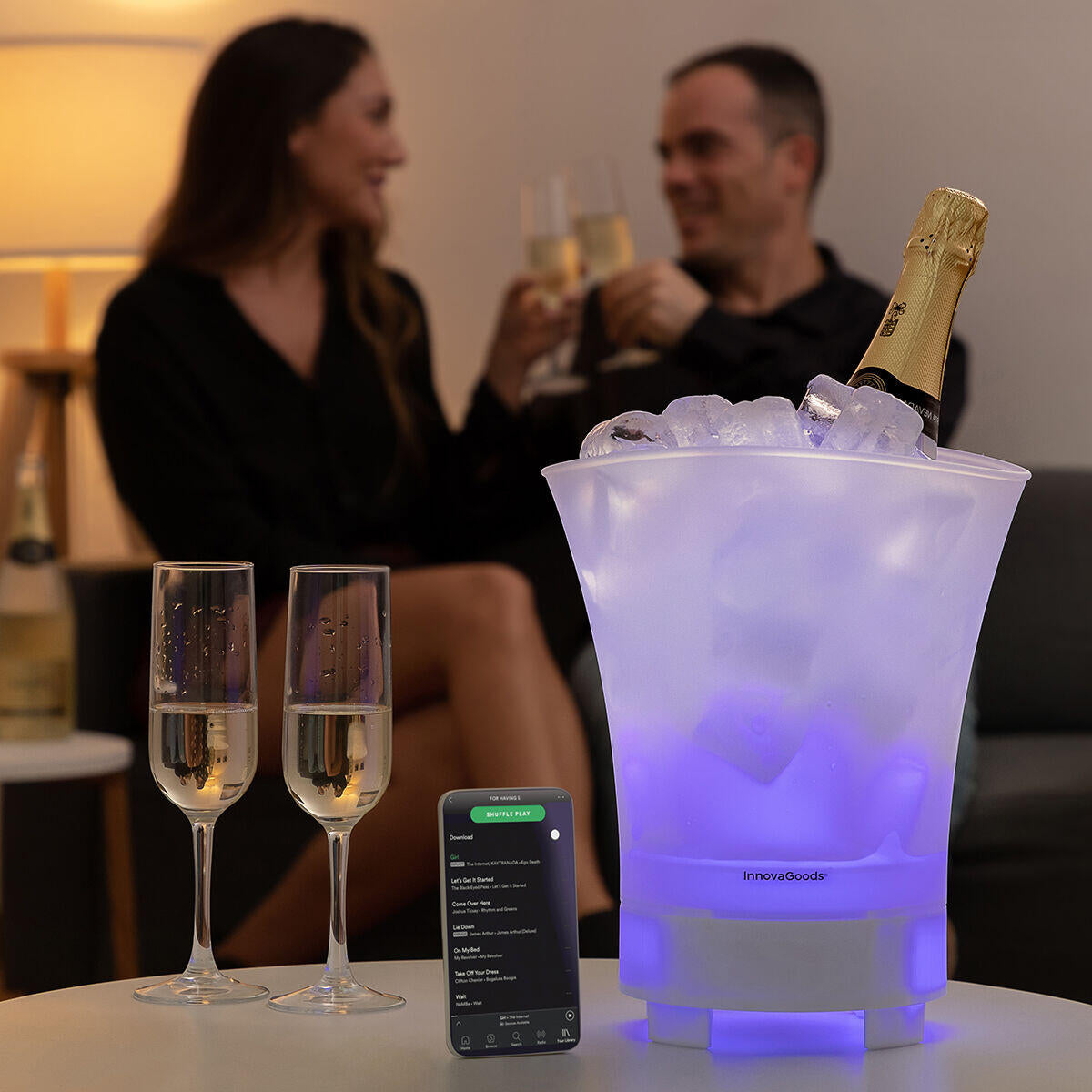 Cubitera LED con Altavoz Recargable